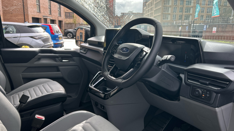 Ford Tourneo Custom 340 L1 Electric Rwd 160kW 65kWh H1 Titanium X 8 seater Auto